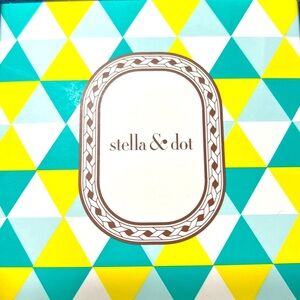 Stella and dot earrings